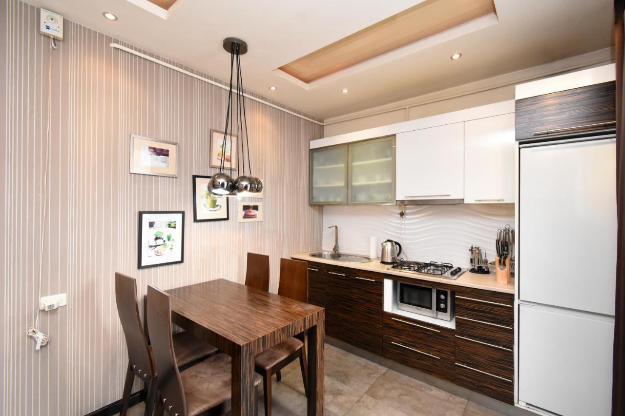 Galaxy Inn Luxury Hostel In Center Γιερεβάν Εξωτερικό φωτογραφία