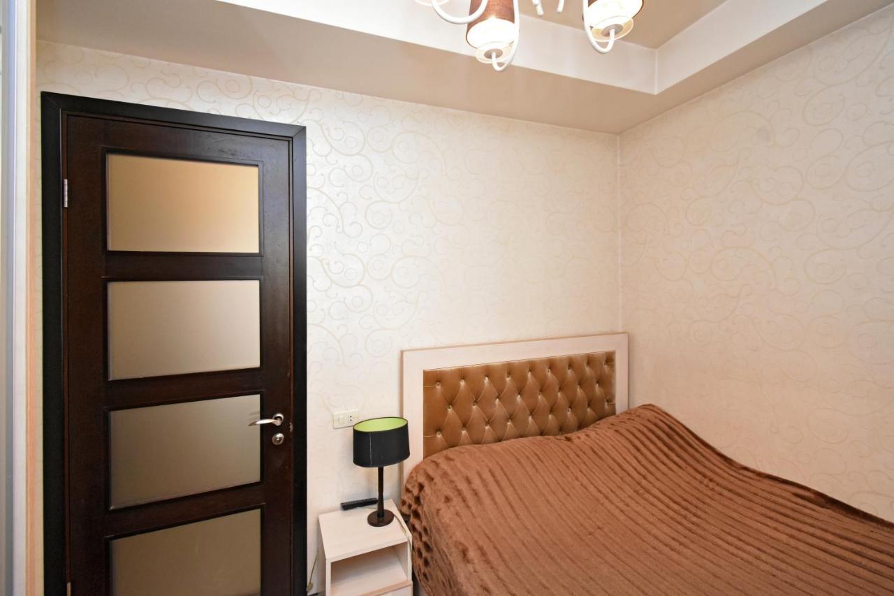 Galaxy Inn Luxury Hostel In Center Γιερεβάν Εξωτερικό φωτογραφία