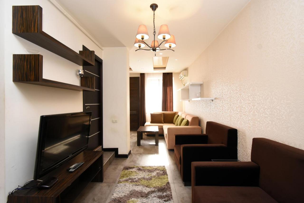 Galaxy Inn Luxury Hostel In Center Γιερεβάν Εξωτερικό φωτογραφία