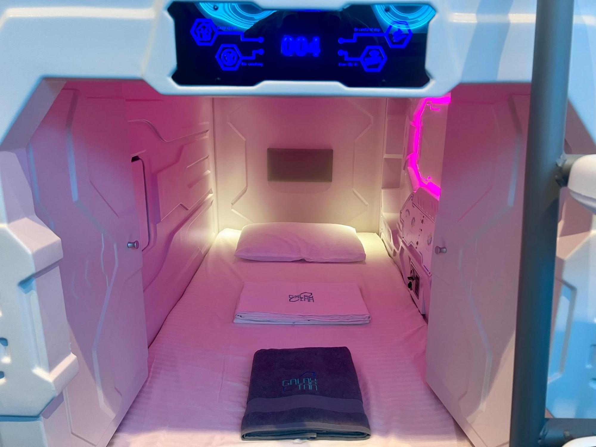 Galaxy Inn Luxury Hostel In Center Γιερεβάν Εξωτερικό φωτογραφία