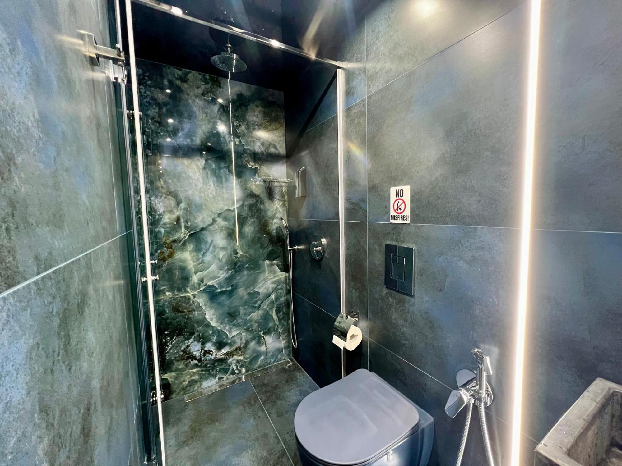 Galaxy Inn Luxury Hostel In Center Γιερεβάν Εξωτερικό φωτογραφία